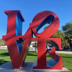 Meet your Posher, Joyce